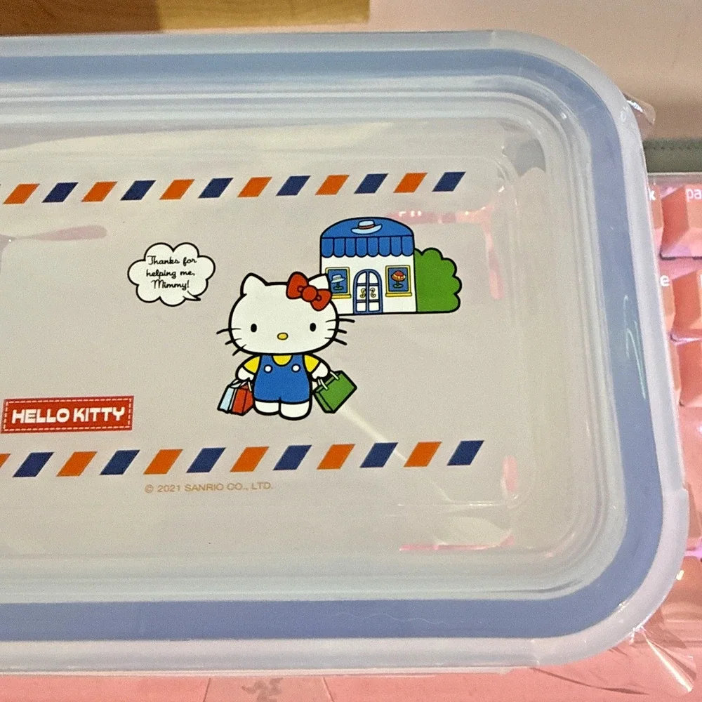 Hello Kitty Storage Container Glass Bento Box Food Lid 4 Flap Snap Sanrio 2023